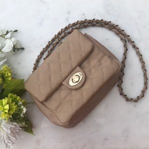 SOLD Beige/Gold Crossbody Purse